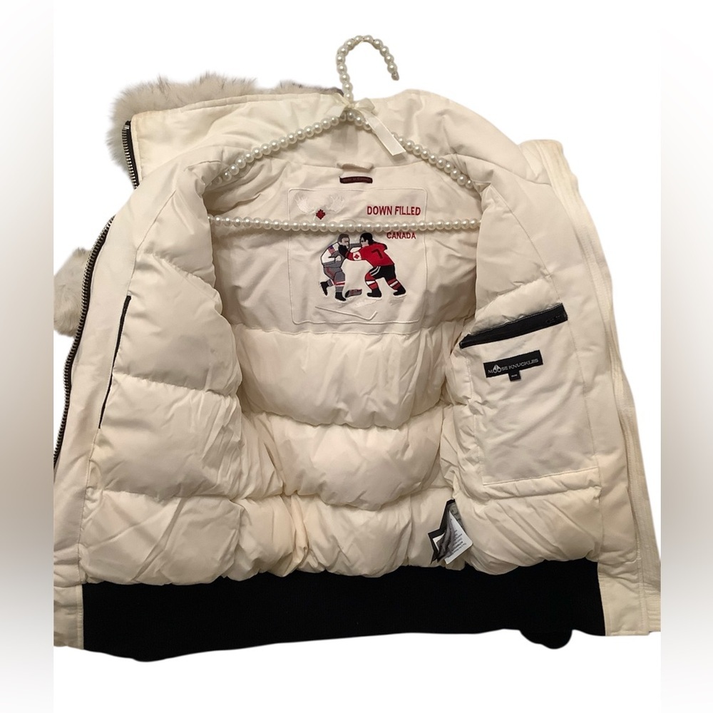 Moose Knuckles Debbie Down Bomber Jacket Women’s Size M White Fur Pom Pom​ - Picture 4 of 16